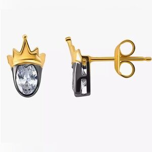 Evil Queen Disney (Snow White and the Seven Dwarfs) Crislu Earrings with box
